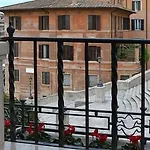 Royal Trinita Dei Monti