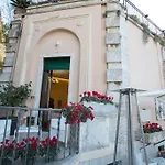 Royal Trinita Dei Monti