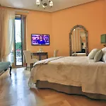 Royal Trinita Dei Monti 4*
