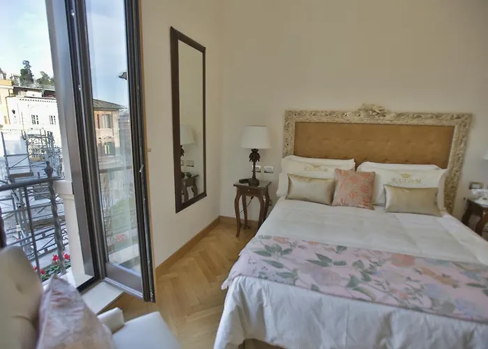 Royal Trinità Dei Monti