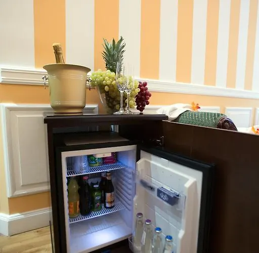 Royal Trinità Dei Monti Hotel