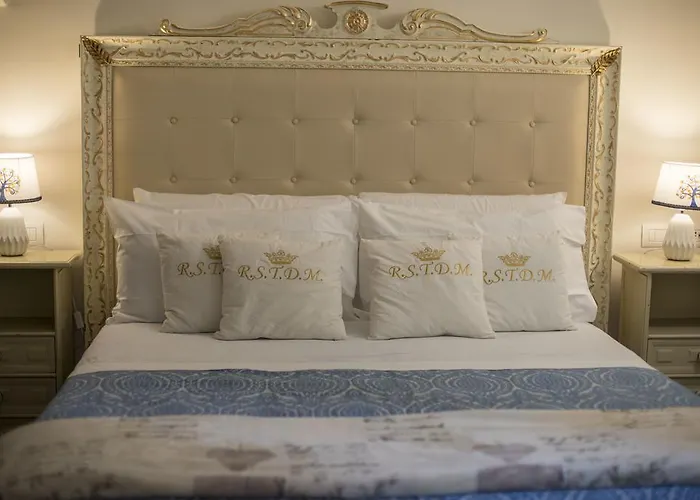 Royal Trinità Dei Monti 4*