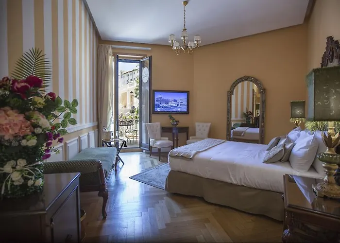 Royal Trinità Dei Monti