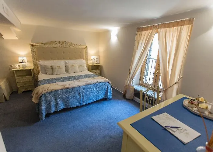 Royal Trinità Dei Monti